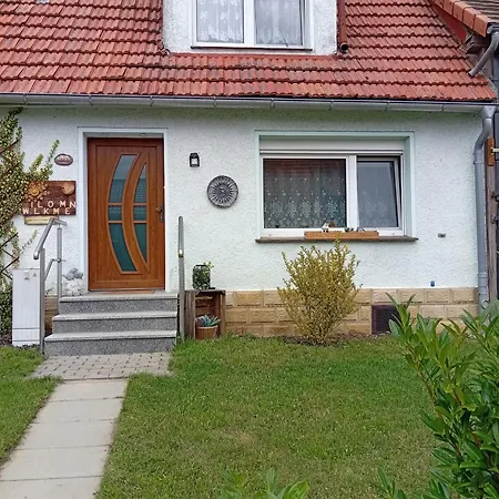 Ferienhaeuschen Berg Und Tal Hébergement de vacances Harzgerode
