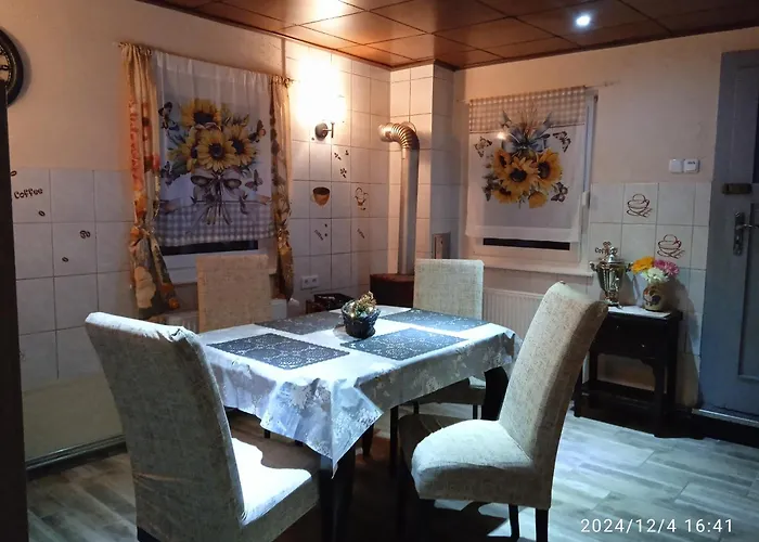 Ferienhaeuschen Berg Und Tal Nyaraló